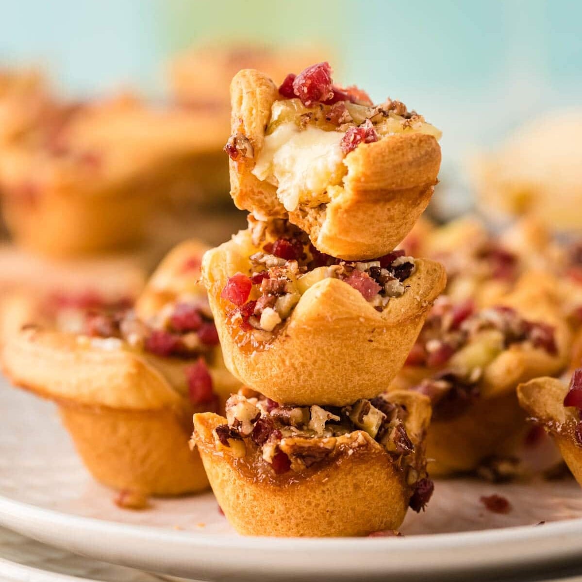 Easy Bacon Brie Bites
