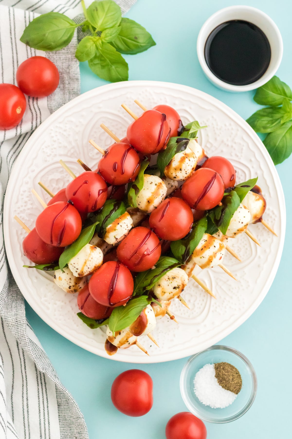 Easy Caprese Salad Skewers