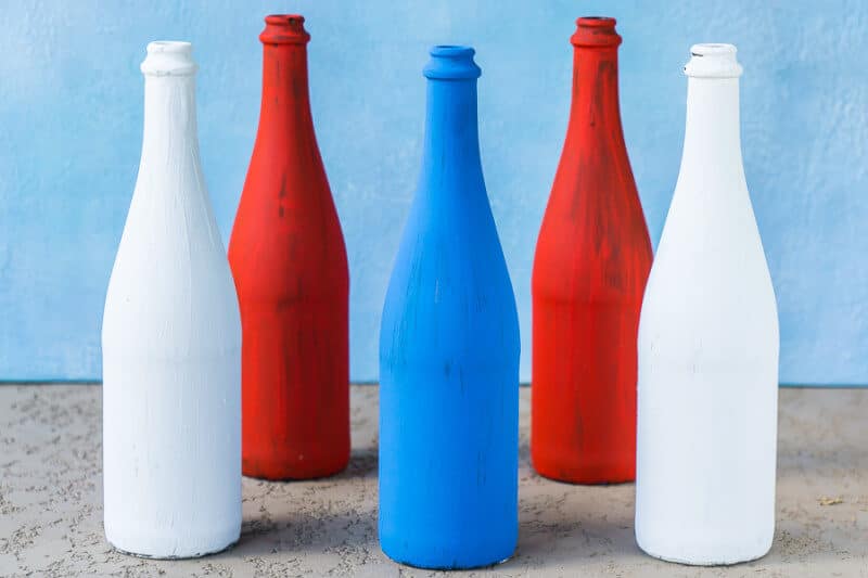 Great patriotic DIY ring toss game with ring toss game rules, tips on how to win ring toss, and more!