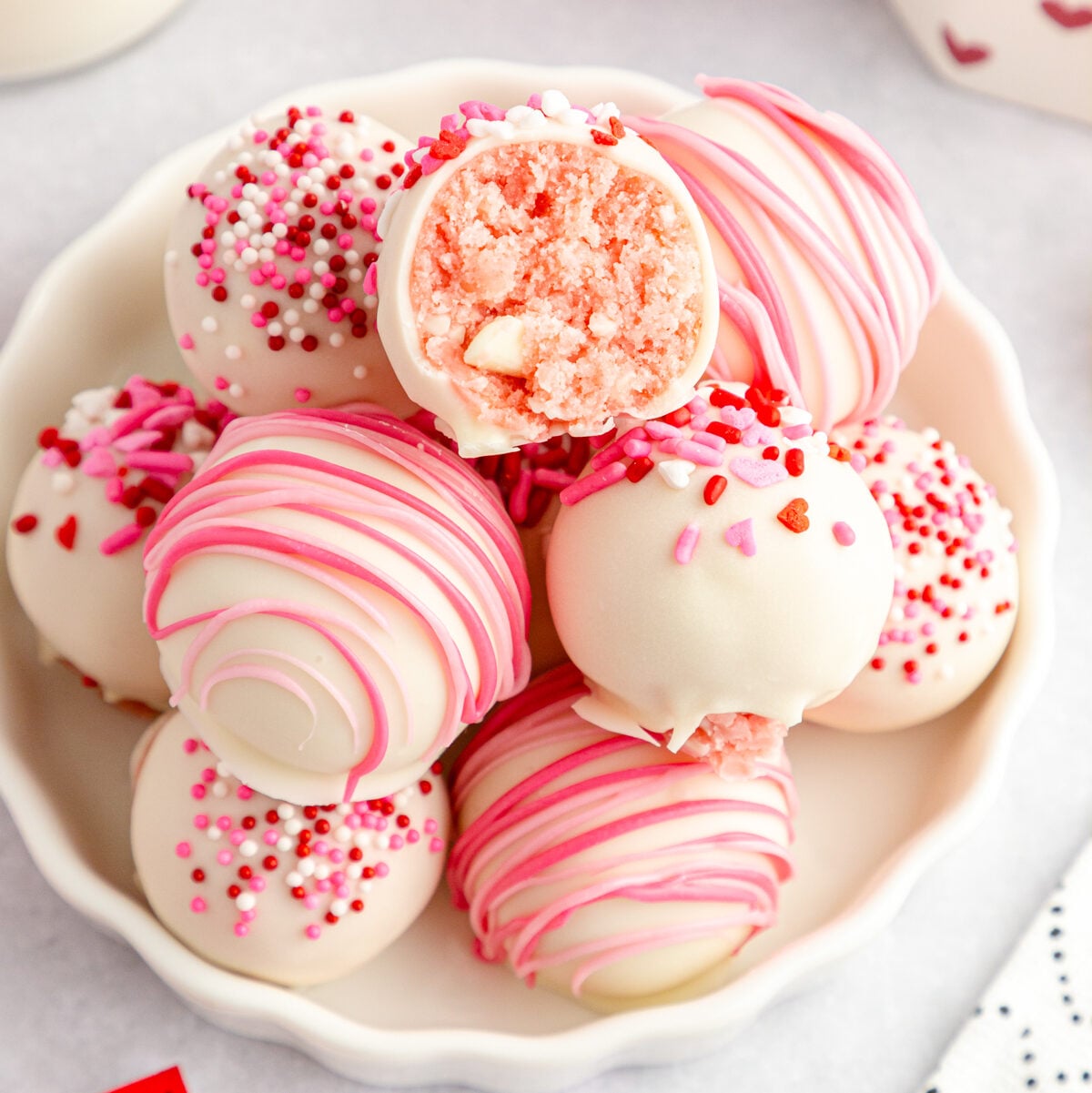 Strawberry No Bake Cake Balls